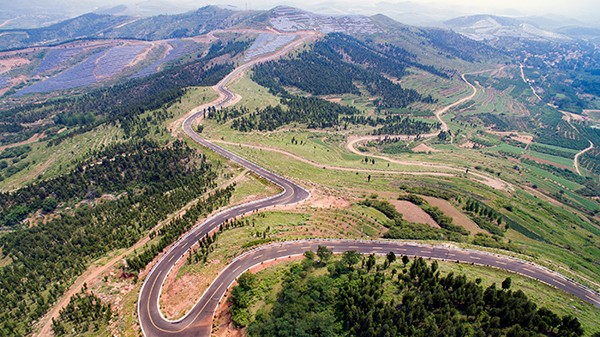 安丘小麥峪旅游道路1.jpg